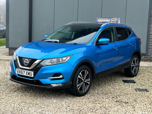 Nissan Qashqai  1.2 DIG-T N-Connecta