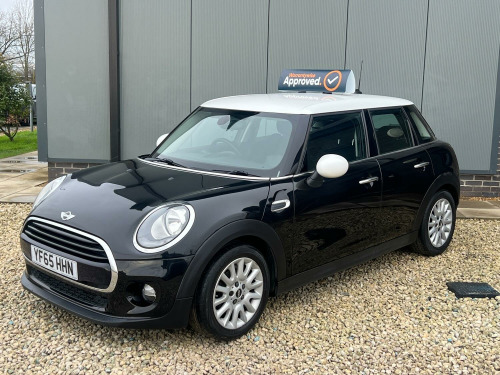 MINI Hatch  1.5 5-Door Hatch Cooper