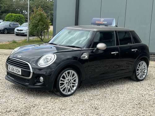 MINI Hatch  1.5 5-Door Hatch Cooper Seven Edition
