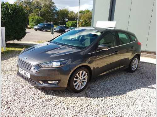 Ford Focus  1.5 TDCi Titanium
