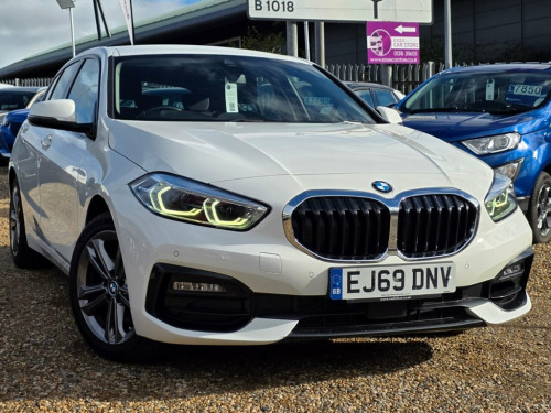 BMW 1 Series  1.5 118i Sport Hatchback 5dr Petrol Manual Euro 6