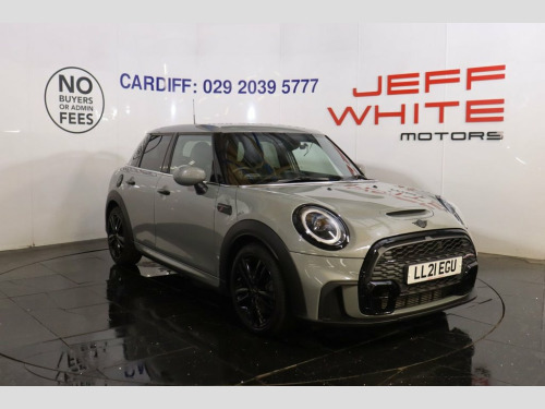 MINI Hatch  2.0 Cooper S Sport 5dr (SAT NAV, PRIVACY, HALF LEA