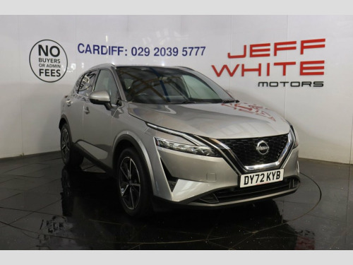 Nissan Qashqai  1.3 DIG-T MHEV Tekna 5dr XTRON (PAN ROOF)