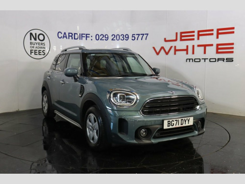 MINI Countryman  1.5 Cooper Classic 5dr Steptronic (SAT NAV, PRIVAC