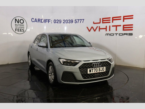 Audi A1  1.0 TFSI 25 Technik 5dr (CRUISE, AIRCON)