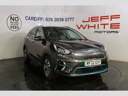 Kia E-Niro  64kWh 2 5dr Auto (APPLE CAR PLAY, REV CAM, HALF LE