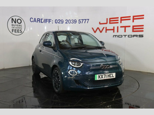 Fiat 500  42kWh La Prima 3dr Auto (SAT NAV, SUNROOF)