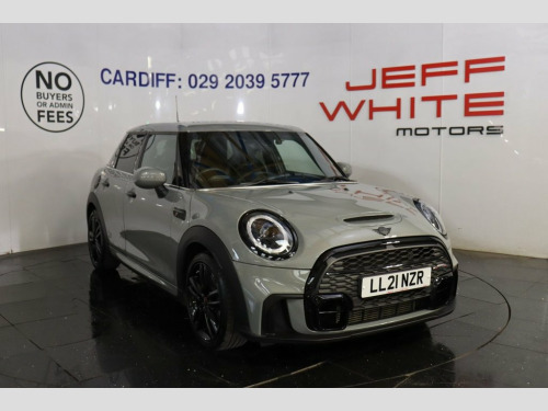 MINI Hatch  2.0 Cooper S Sport 5dr (SAT NAV, PRIVACY, CRUISE)