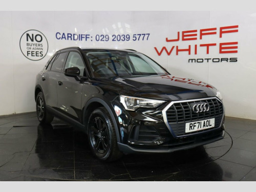 Audi Q3  1.5 TFSI 35 Technik 5dr (SAT NAV, PRIVACY GLASS)