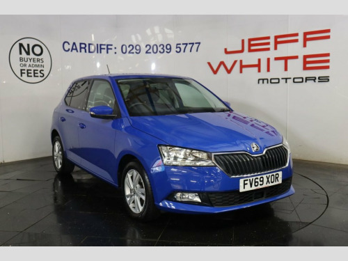 Skoda Fabia  1.0 MPI SE 5dr (APPLE CARPLAY, CRUISE, DAB)