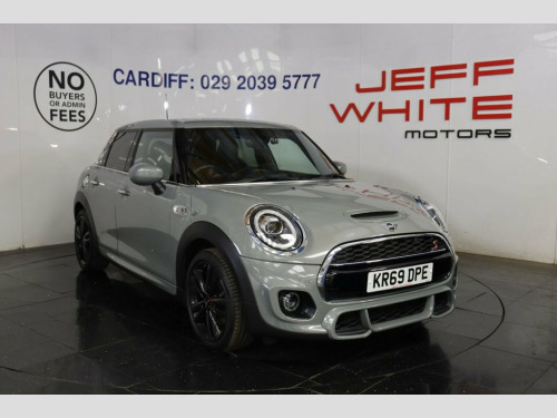 MINI Hatch  2.0 Cooper S Sport  5dr (SAT NAV, HEATED SEATS, HA