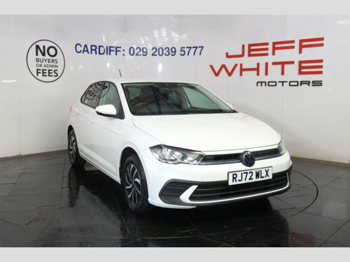 Volkswagen Polo  1.0 EVO Life  5dr (APPLE CAR PLAY, AIRCON)