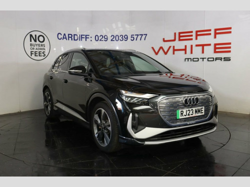 Audi E-Tron  35 S line SUV 5dr Auto 55kWh (APPLE CAR PLAY)