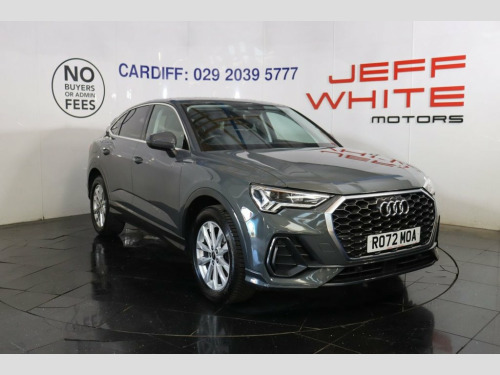 Audi Q3  1.5 TFSI CoD 35 Sport 5dr (APPLE CAR PLAY, HEATED  