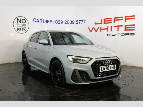 Audi A1  1.0 TFSI 30 S line 5dr (APPLE CARPLAY, HALF-LEATHE 