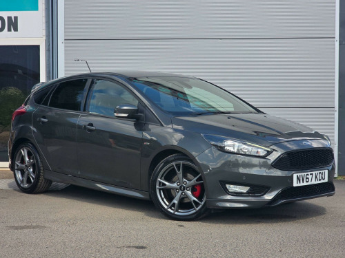 Ford Focus  1.5 TDCi ST-Line X Euro 6 (s/s) 5dr
