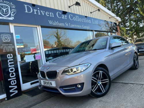 BMW 2 Series  2.0 220i Sport Auto Euro 6 (s/s) 2dr