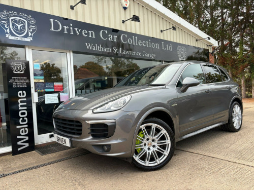 Porsche Cayenne  3.0 V6 E-Hybrid S TiptronicS 4WD Euro 6 (s/s) 5dr