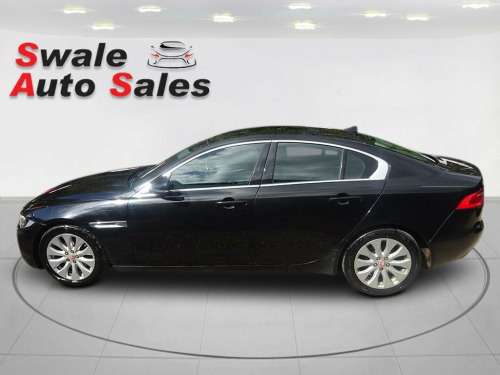 Jaguar XE  2.0 PRESTIGE 4d 161 BHP FOR SALE WITH 12 MONTHS MO