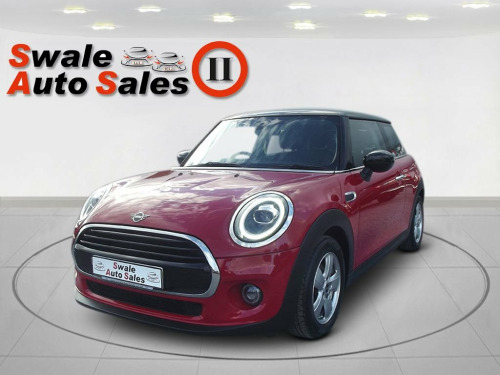 MINI Hatch  1.5 Cooper Classic Hatchback 3dr Petrol Manual Eur