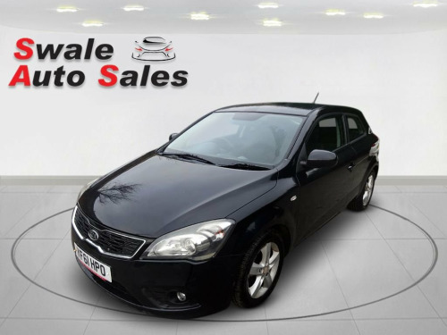 Kia Pro ceed  1.6 CRDi EcoDynamics 2 Hatchback 3dr Diesel FOR SA