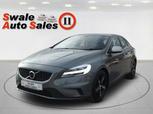 Volvo V40  2.0 T2 GPF R-Design Hatchback 5dr Petrol Manual Eu