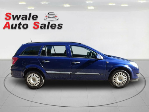 Vauxhall Astra  1.8i Life Estate 5dr Petrol Automatic FOR SALE WIT