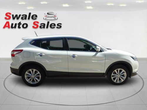 Nissan Qashqai  1.5 dCi Acenta SUV 5dr Diesel Manual 2WD FOR SALE 