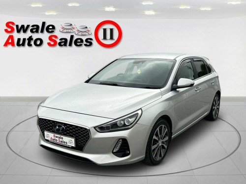 Hyundai i30  1.6 CRDi Blue Drive Premium Hatchback 5dr Diesel M