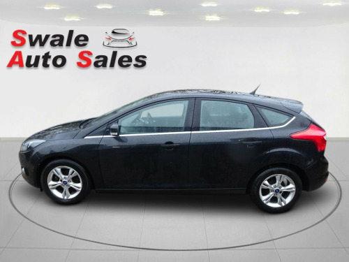 Ford Focus  1.6 Zetec Hatchback 5dr Petrol Manual Euro 5 (105 