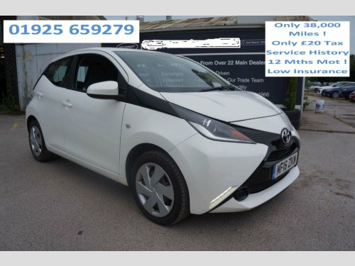 Toyota AYGO  1.0 VVT-i x-play Hatchback 5dr Petrol Manual Euro 