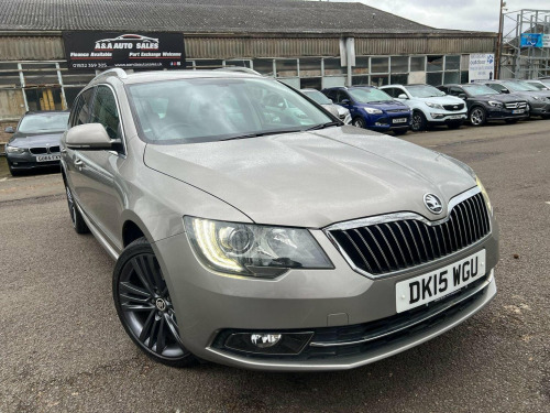 Skoda Superb  2.0 TDI Elegance DSG Euro 5 (s/s) 5dr