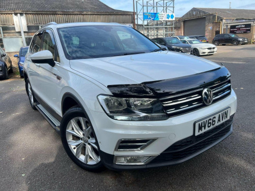 Volkswagen Tiguan  2.0 TDI BlueMotion Tech SE Navigation DSG 4Motion Euro 6 (s/s) 5dr