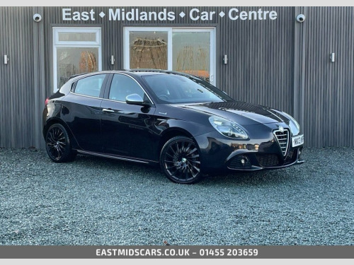 Alfa Romeo Giulietta  2.0 JTDM-2 Sportiva Hatchback 5dr Diesel Manual Eu 