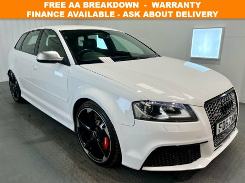 Audi RS3  2.5 RS3 QUATTRO 5d 340 BHP BOSE + SAT NAV + HEATED