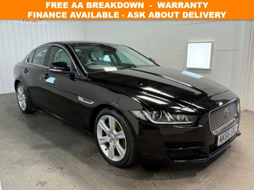 Jaguar XE  2.0d Portfolio Saloon 4dr Diesel Manual Euro 6 (s/