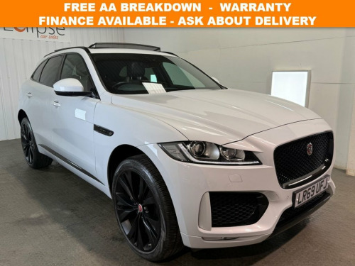Jaguar F-PACE  2.0 P250i Chequered Flag SUV 5dr Petrol Auto AWD E