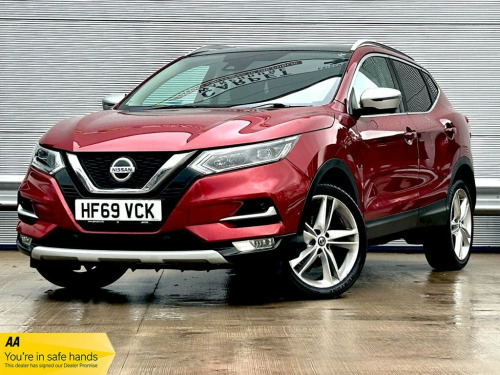 Nissan Qashqai  1.3 DIG-T N-Motion SUV 5dr Petrol Manual Euro 6 (s