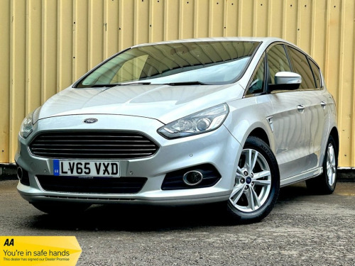 Ford S-MAX  2.0 TDCi Titanium MPV 5dr Diesel Manual Euro 6 (s/