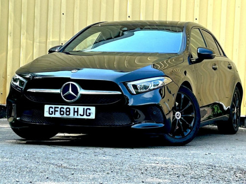 Mercedes-Benz A-Class  1.5 A180d Sport (Premium) Hatchback 5dr Diesel 7G-