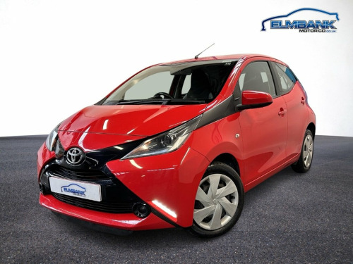 Toyota AYGO  1.0 VVT-i x-play Hatchback 5dr Petrol Manual Euro 