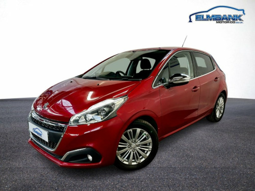 Peugeot 208  1.2 PureTech Allure Hatchback 5dr Petrol Manual Eu