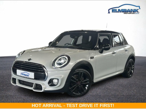 MINI Hatch  1.5 Cooper Sport Hatchback 5dr Petrol Manual Euro 