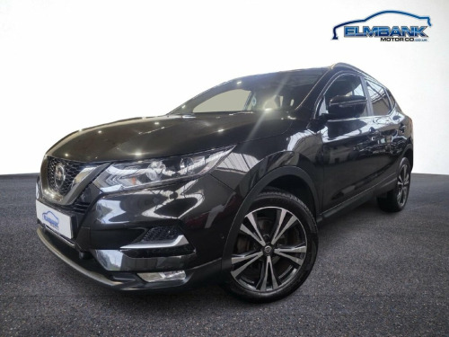 Nissan Qashqai  1.3 DIG-T N-Connecta SUV 5dr Petrol Manual Euro 6 