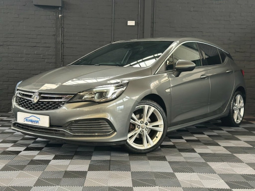 Vauxhall Astra  1.6 CDTi ecoTEC BlueInjection SRi VX Line Nav Hatc 