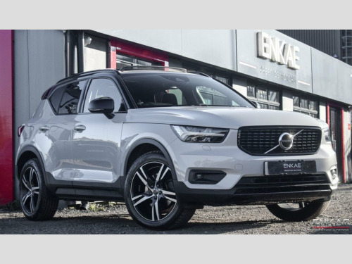 Volvo XC40  2.0 T4 R-DESIGN AWD 5d 188 BHP F+R HEATED SEATS+RE