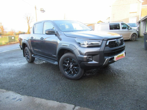 Toyota Hi-Lux  HI-LUX 2.8 D-4D Invincible X Pickup