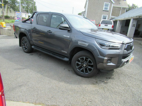 Toyota Hi-Lux  2.8 D-4D Invincible X Pickup Double Cab 4dr Diesel