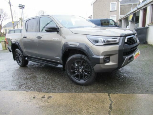 Toyota Hi-Lux  2.8 D-4D-h Invincible X Pickup 4dr Diesel Hybrid A 