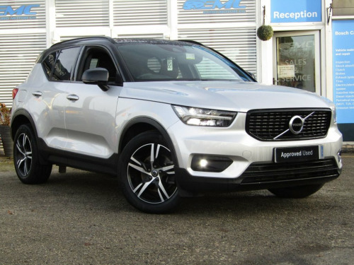 Volvo XC40  2.0 D3 R-Design SUV 5dr Diesel Auto AWD Euro 6 (s/